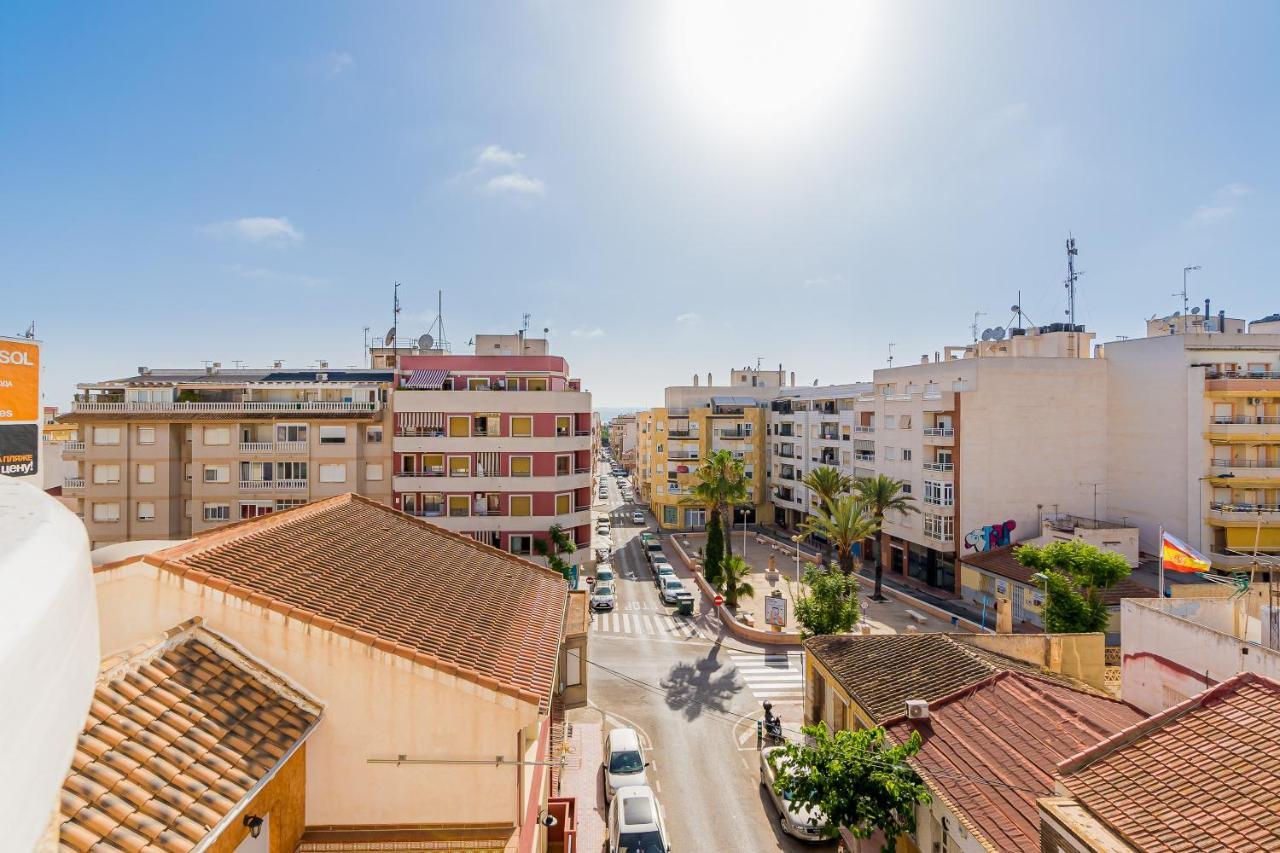 Apartamento Sunrise Correos Τορεβιέχα Εξωτερικό φωτογραφία